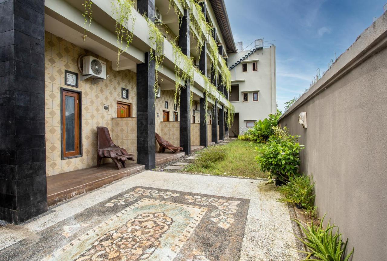 Lavanda Guesthouse/Homestay جيمباران المظهر الخارجي الصورة